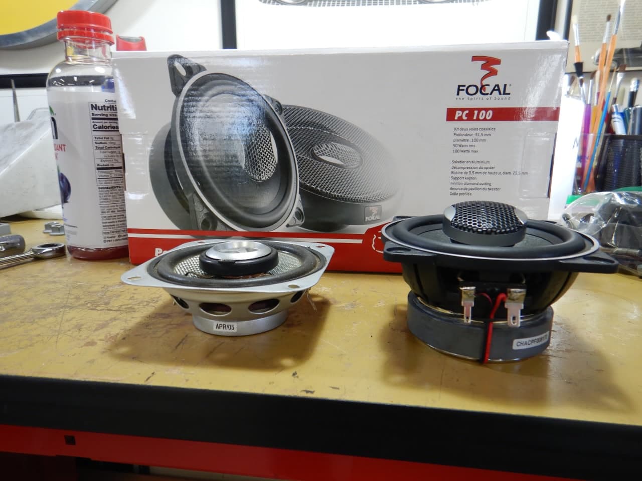 OEM speaker in the left, Focal PC100 in the right